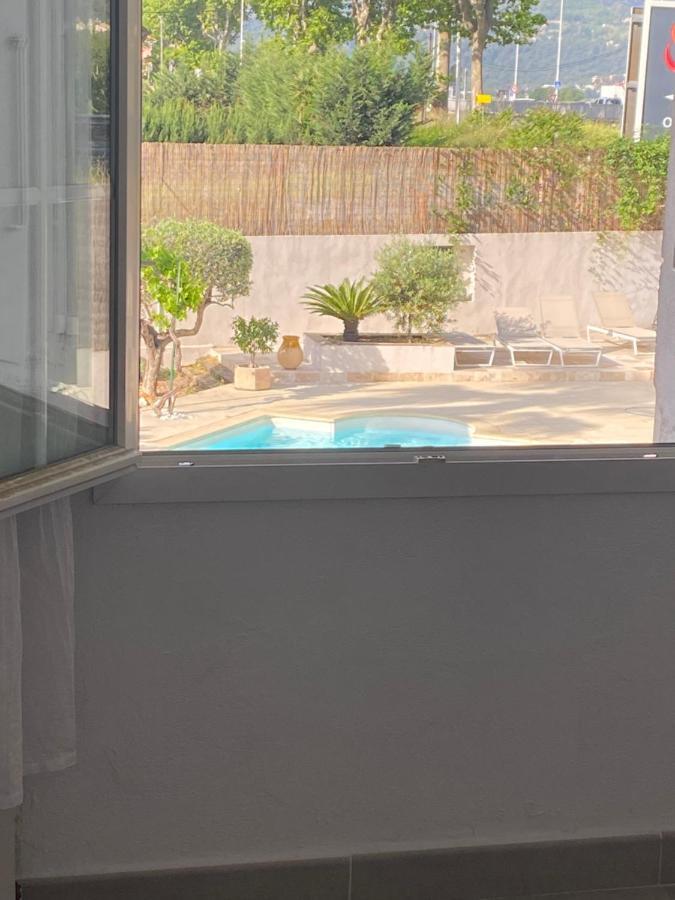 Tres Grand Appartement Dans Villa A 15 Minutes De Nice Colomars Kültér fotó